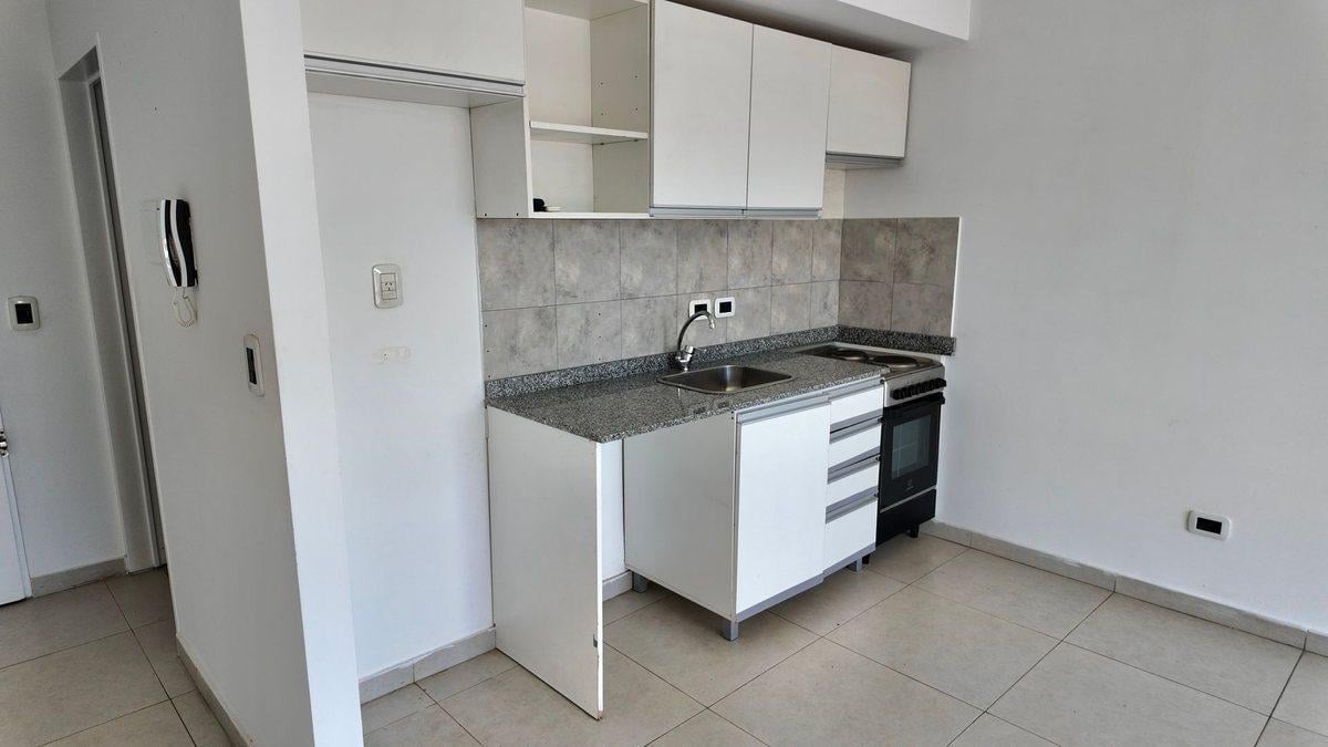 Foto de MONOAMBIENTE EN VENTA EN MATADEROS OPORTUNIDAD, imagen 5