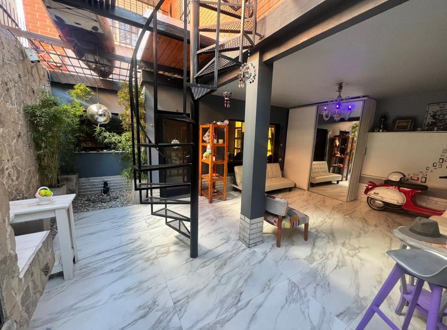 Foto de PH TIPO CASA 4 AMBIENTES VILLA RAFFO CON GARAJE, imagen 3