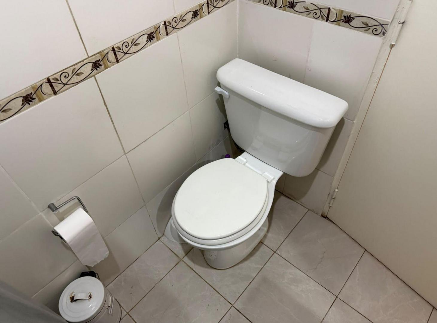Foto de Casa 4 ambientes con pileta y deposito en VENTA, imagen 2