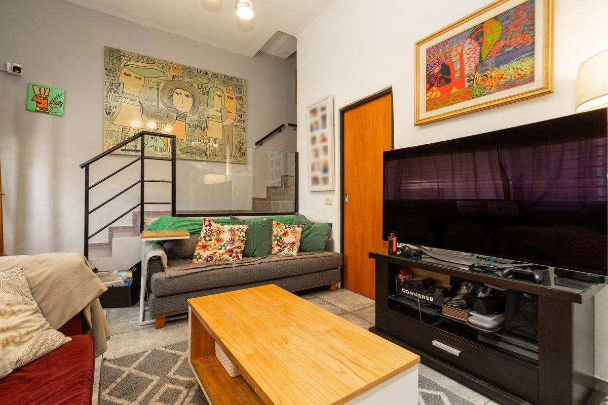 Foto de VENTA CASA DEVOTO 5 AMBIENTES REFACCIONADA, imagen 5