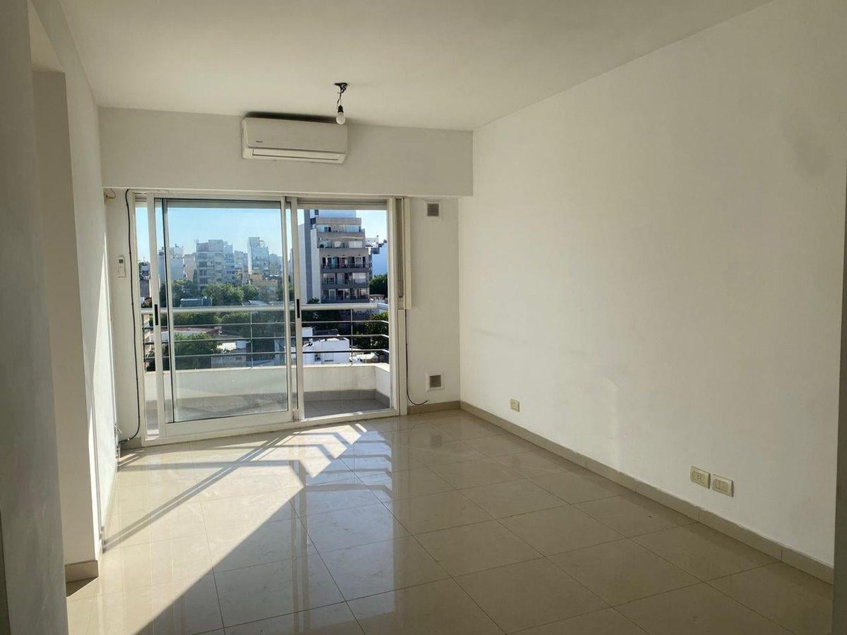 Foto de ALQUILER DEPTO 2 AMBIENTES CON BALCÓN MUY LUMINOSO, imagen 3