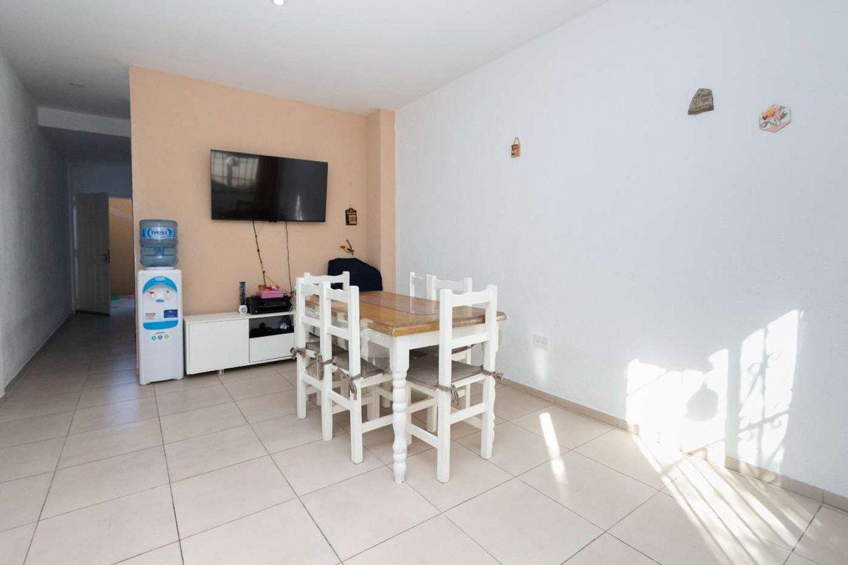 Foto de VENTA PH 3 AMBIENTES CON PATIO EXCELENTE UBICACIÓN, imagen 2