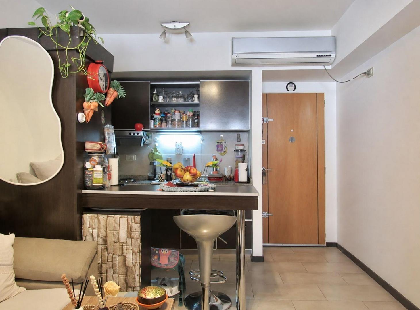 Foto de Venta Monoambiente con balcon luminoso Almagro, imagen 2