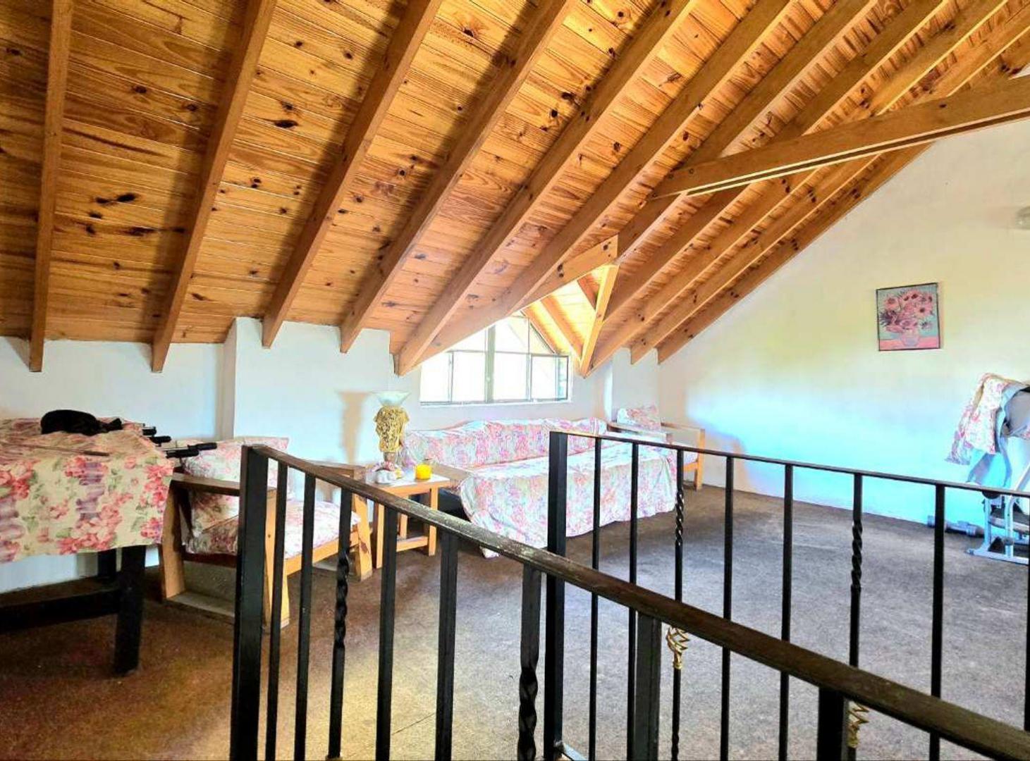 Foto de CASA CON COCHERA, PATIO Y PLAYROOM – VILLA URQUIZA, imagen 4