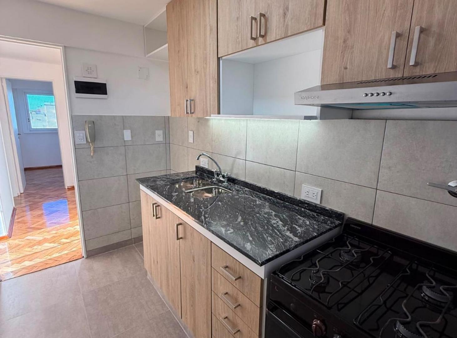 Foto de DEPARTAMENTO 3 AMB. CON BALCÓN Y COCHERA OPCIONAL, imagen 1