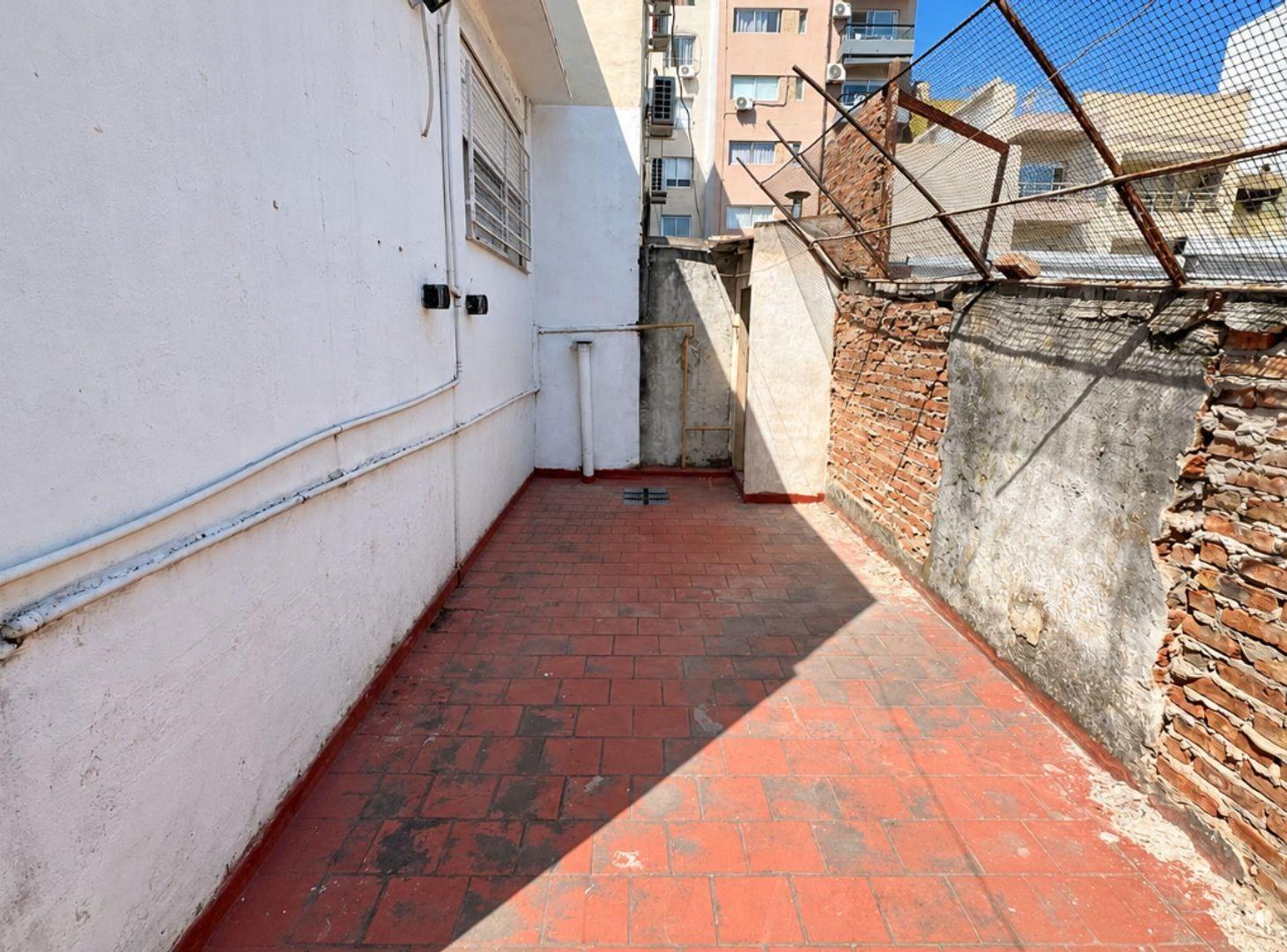 Foto de VENTA PH 3 AMBIENTES CON PATIO EN PLANTA BAJA, imagen 5