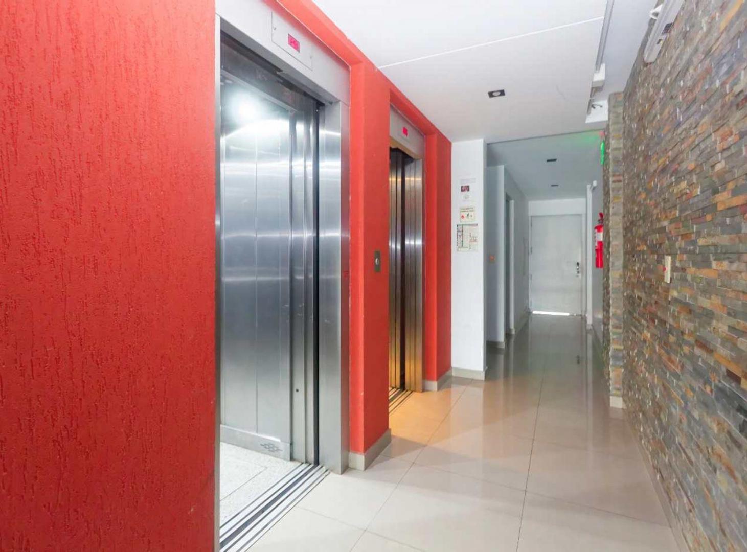 Foto de VENTA DEPTO 2 AMB A ESTRENAR BALCON APTO CREDITO!!, imagen 4