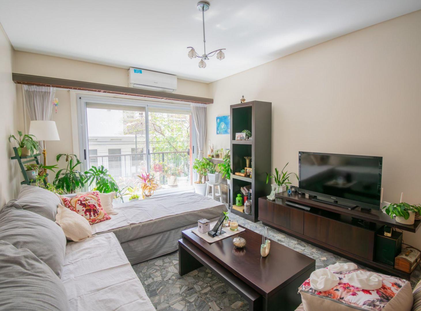 Foto de Departamento 4 amb dep. servicio, balcon y cochera, imagen 2