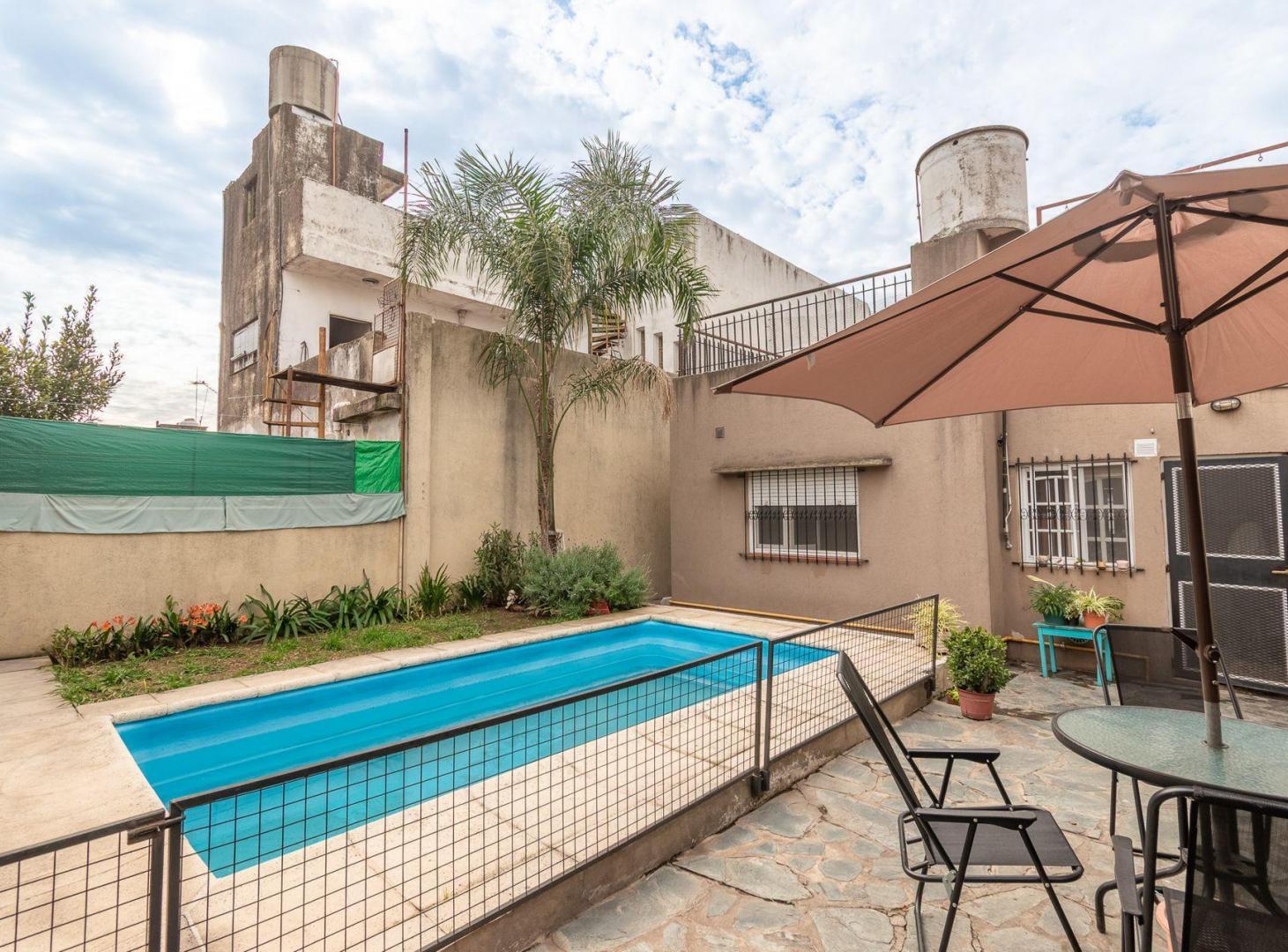 Foto de CASA 4AMB EN VENTA PILETA QUINCHO TERRAZA Y GARAGE, imagen 1