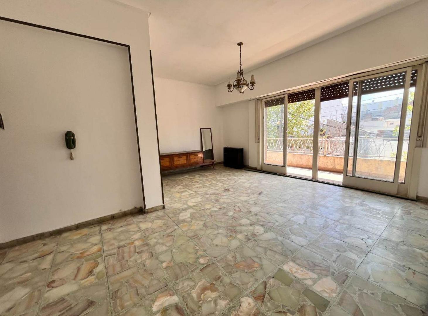 Foto de Venta PH 3 ambientes con Terraza y Parrilla, imagen 3