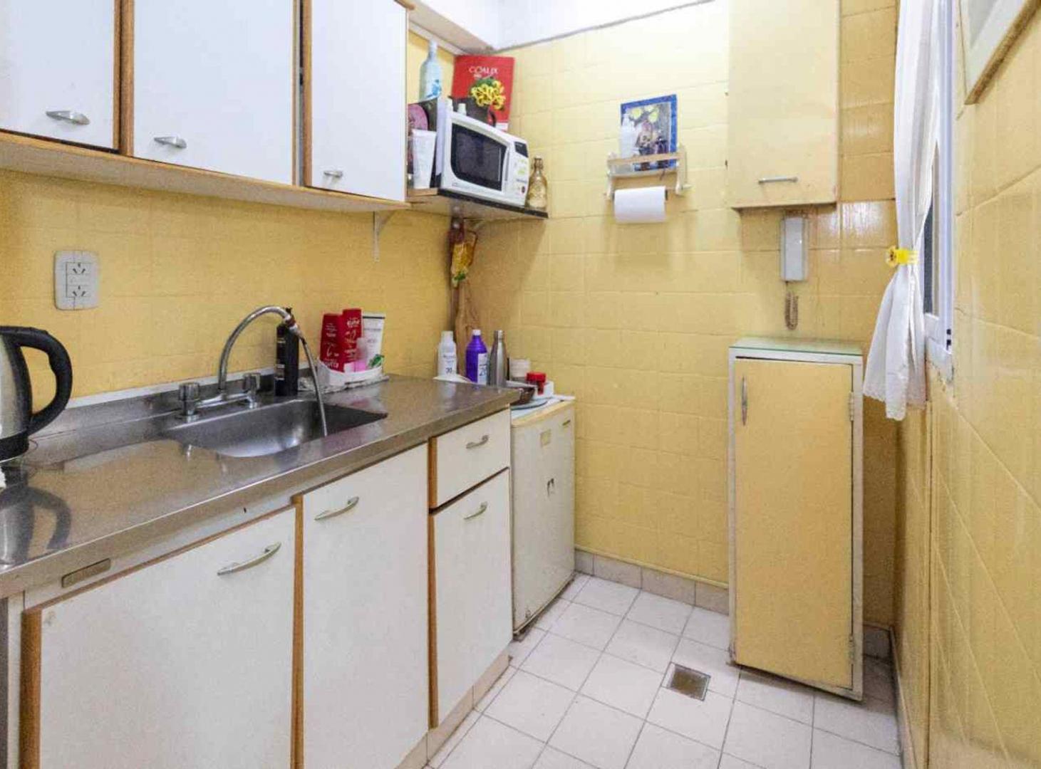 Foto de VENTA DEPTO TIPO LOFT EN PLANTA BAJA EN BARRACAS, imagen 4