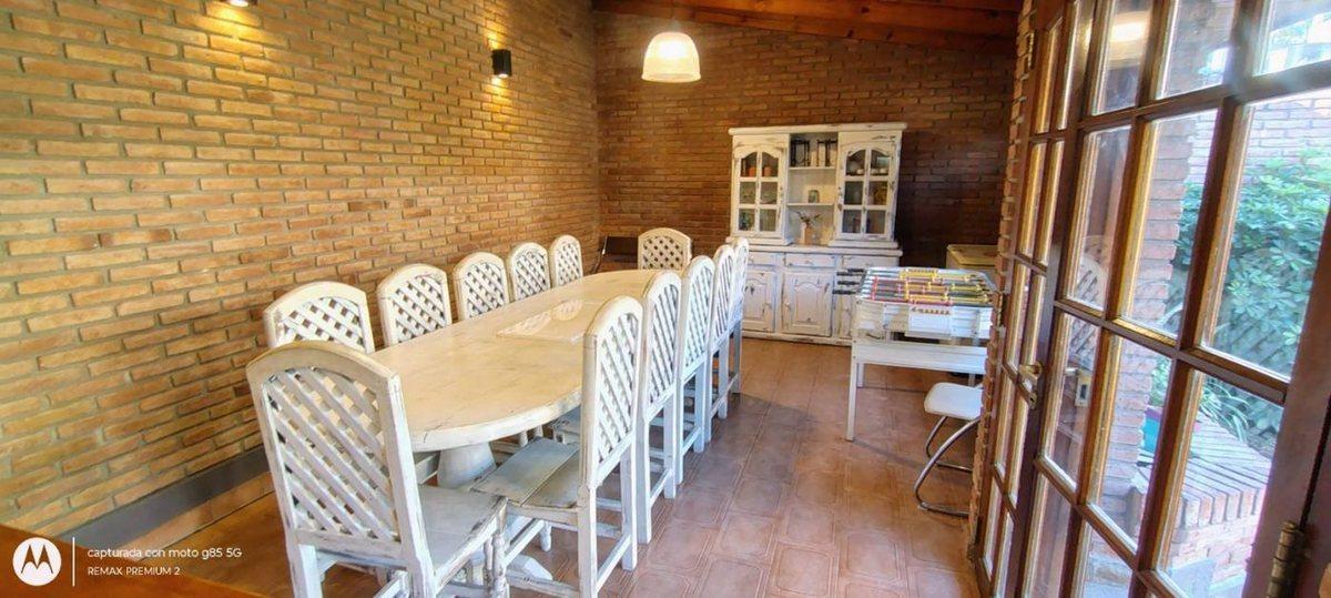Foto de CASA VILLA DEVOTO 6 AMBIENTES QUINCHO y 2 COCHERAS, imagen 5