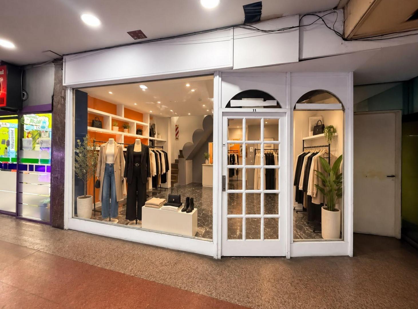 Foto de LOCAL EN GALERIA PARIS CABALLITO 35m2, imagen 1