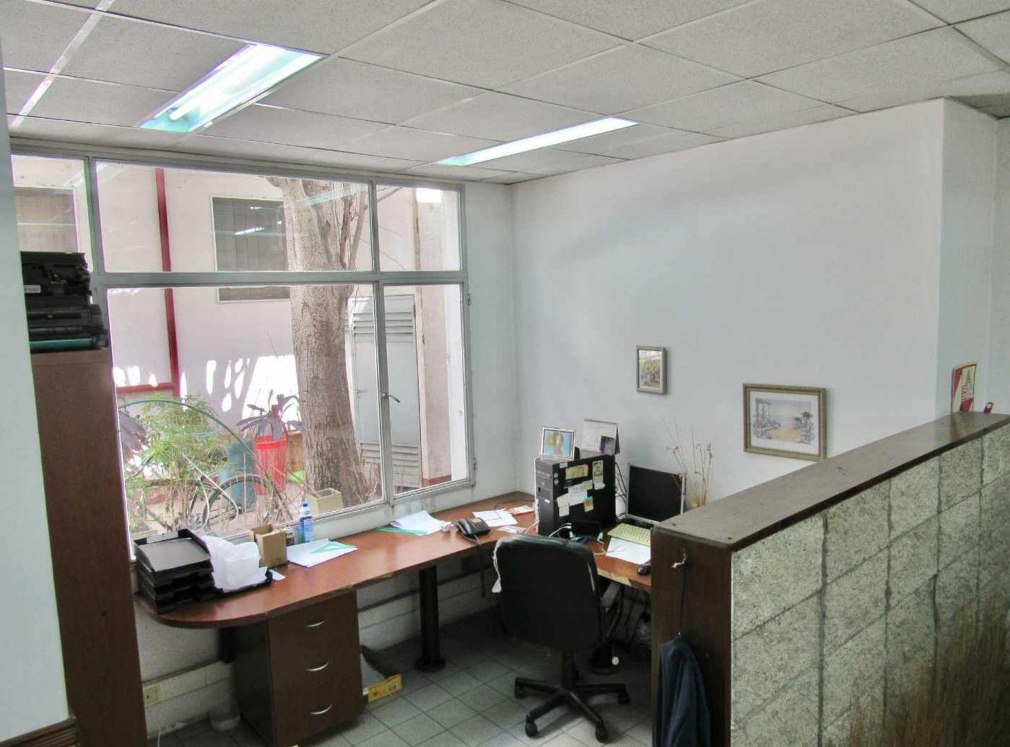 Foto de Oportunidad Fabrica V. Lugano oficinas equipadas, imagen 2