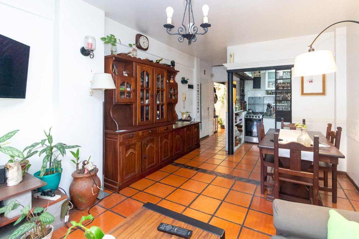Foto de PH 4 AMB AL FRENTE CON DOS BALCONES Y PATIO, imagen 5