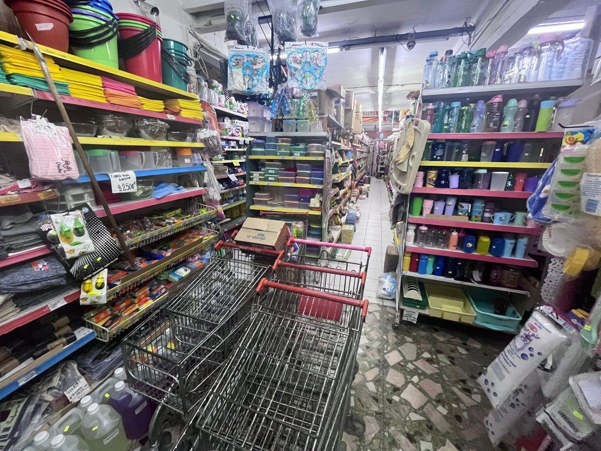 Foto de VENTA LOCAL COMERCIAL 217 M2 CON O SIN RENTA, imagen 4