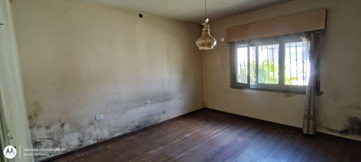 Foto de VENTA CASA SAN JUSTO 3 AMB. DOBLE TERRENO 484 M2, imagen 2