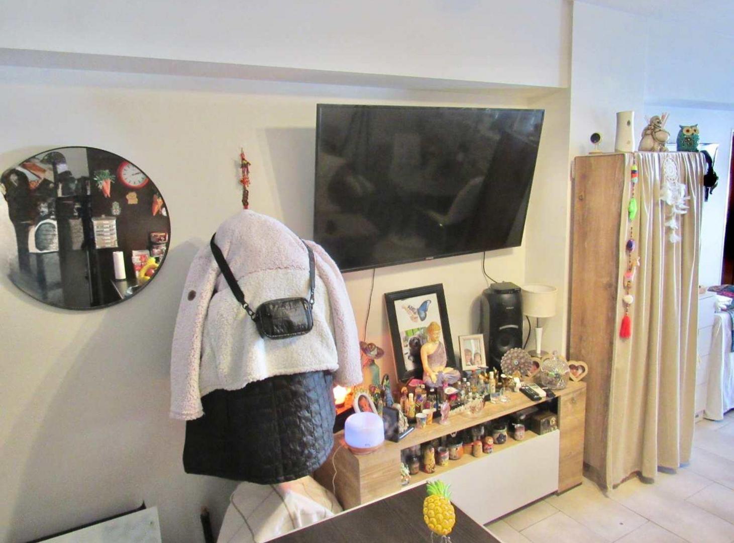 Foto de Venta Monoambiente con balcon luminoso Almagro, imagen 5