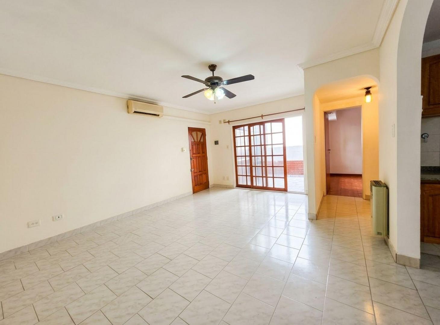 Foto de VENTA PH 3 amb PATIO-SIN EXPENSAS-APTO CREDITO, imagen 5