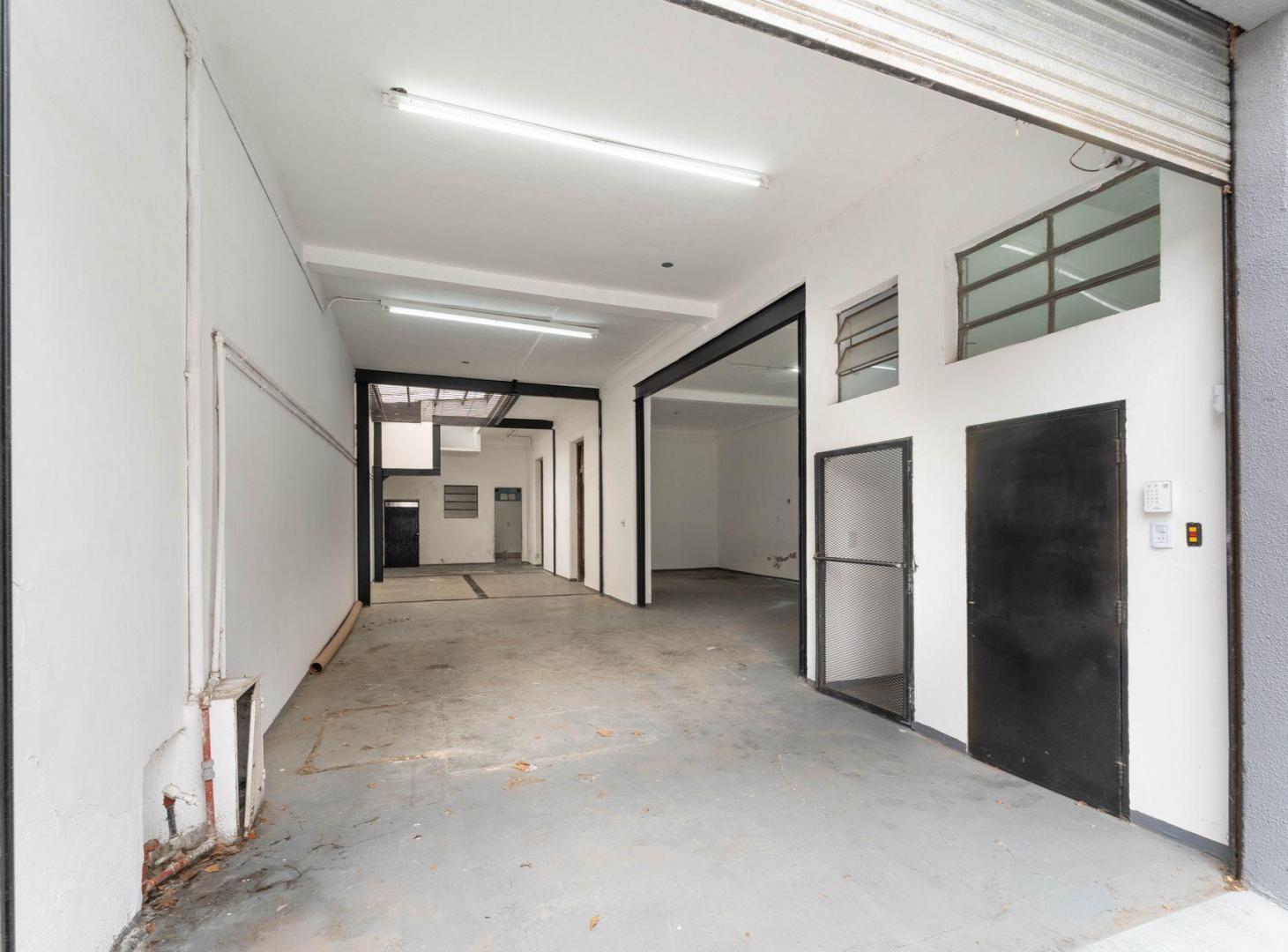 Foto de Venta Galpón Industrial/Comercial 358m MonteCastro, imagen 4