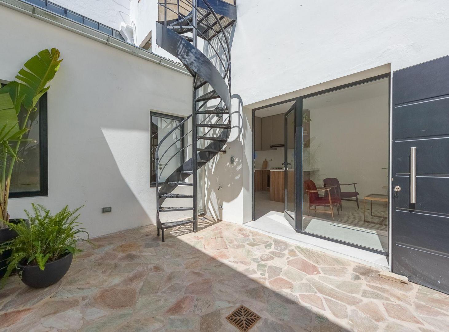 Foto de Venta PH 2 Ambs A NUEVO con Patio y Terraza, imagen 1