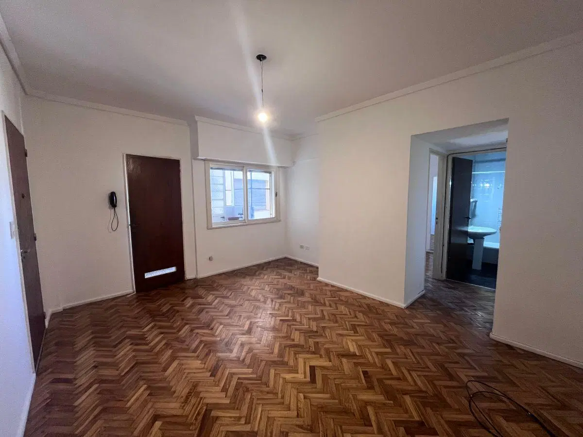 Salvadores, 1300, 2 ambientes, cocina y lavadero muy luminoso 4