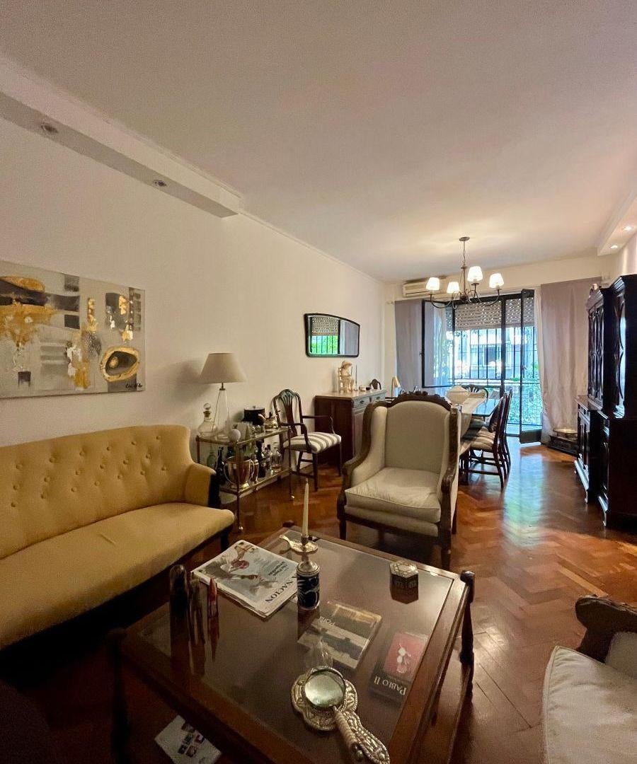 Peña 2200 (Azcuenaga) 3 amb c/dep o comedor diario y , balcón impecable Semipiso 80m2