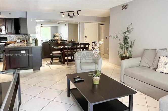 Foto de Departamento en Venta en Miami, Florida, Estados Unidos, imagen 2