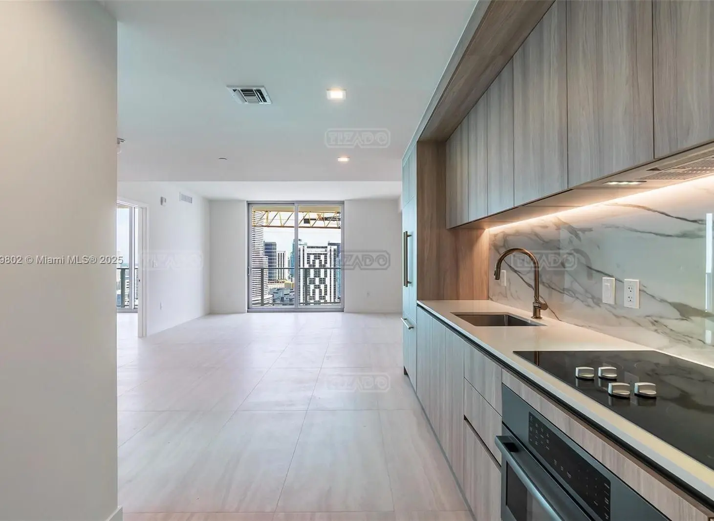 Departamento  en Venta en Miami, Florida, Estados Unidos 8