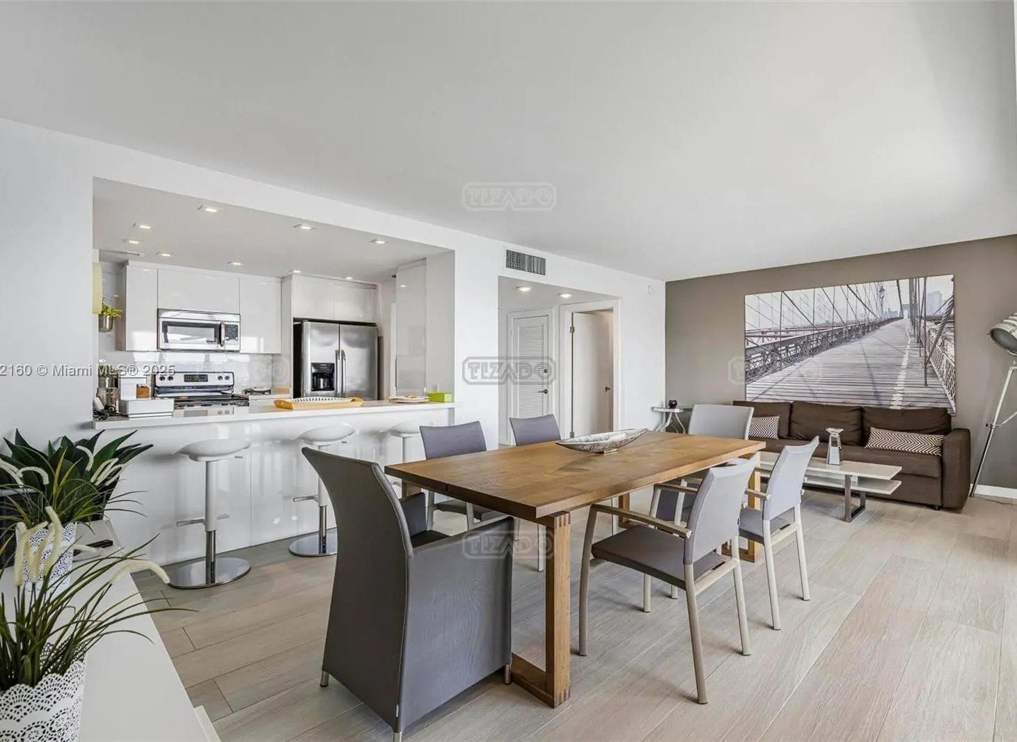 Departamento  en Venta en Miami, Florida, Estados Unidos 4