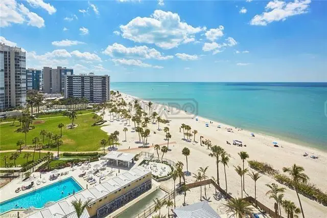 Departamento en Venta en Naples, Condado de Collier, Florida 2