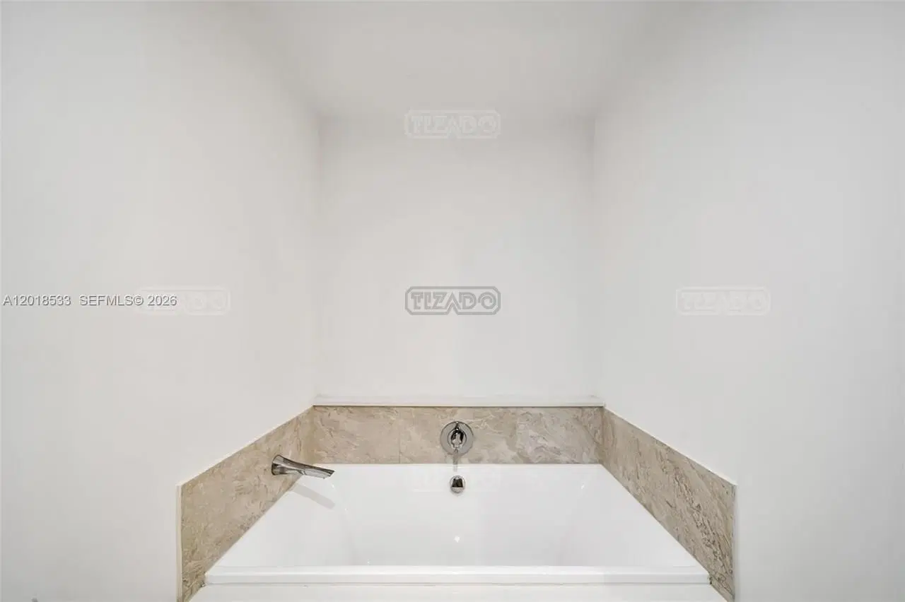 Departamento  en Venta en Edgewater, Miami, Florida 3