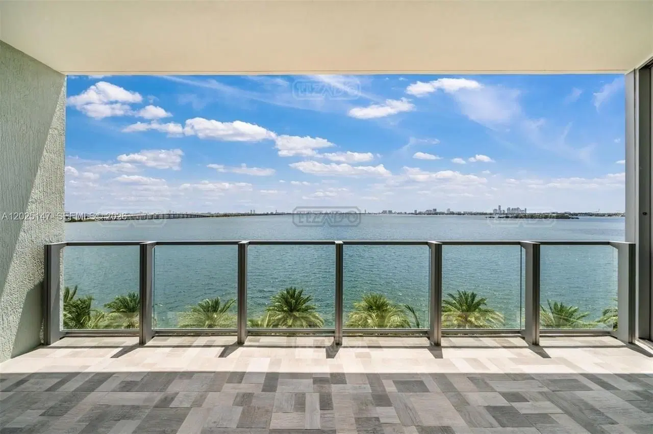 Departamento en Venta en Edgewater, Miami, Florida 1