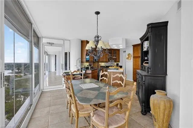 Departamento  en Venta en Naples, Condado de Collier, Florida 3