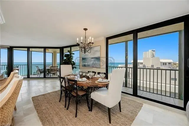 Departamento  en Venta en Naples, Condado de Collier, Florida 4