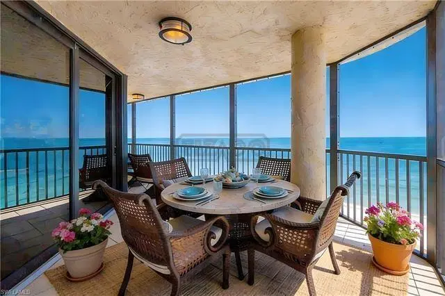 Departamento  en Venta en Naples, Condado de Collier, Florida 3