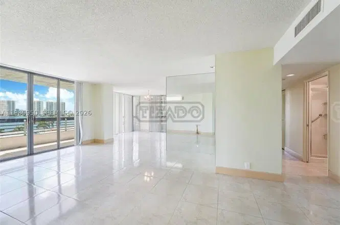 Departamento  en Venta en Aventura, Miami, Florida 3