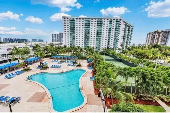 Departamento en Venta en Sunny Isles, Miami, Florida 4