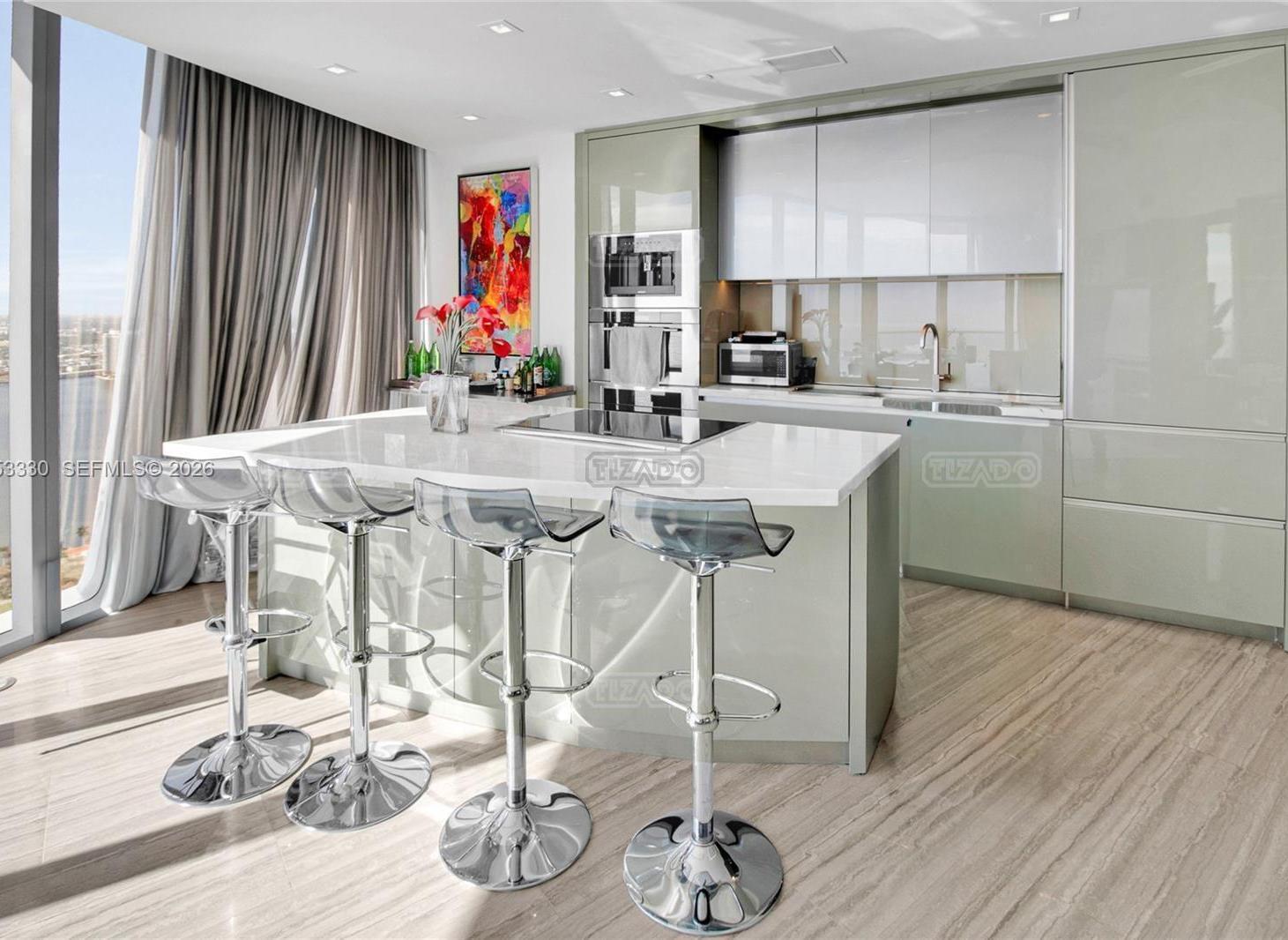 Foto de Departamento en Venta en Sunny Isles, Miami, Florida, imagen 2