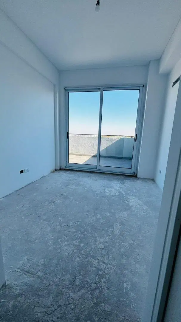 Departamento de 3 ambientes a estrenas con terraza propia 1