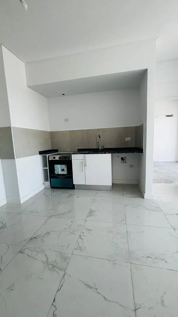 Departamento de 3 ambientes a estrenas con terraza propia 1