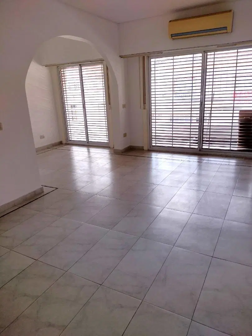 Departamento de 4 ambientes c/dep. 3