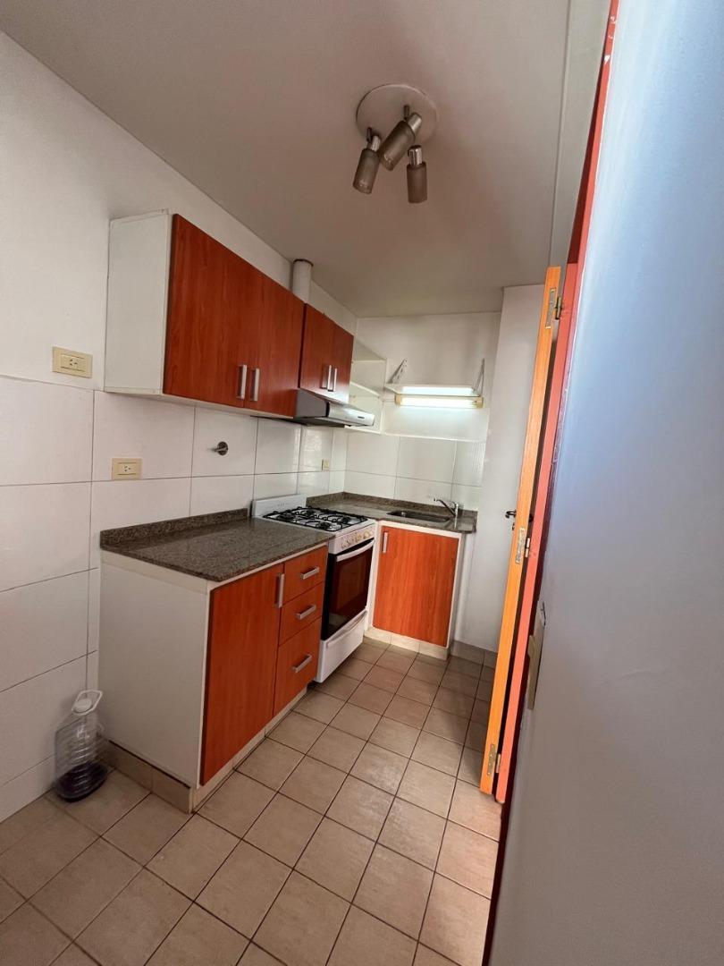 Foto de Departamento de 2 ambientes con balcón al contrafrente, imagen 1
