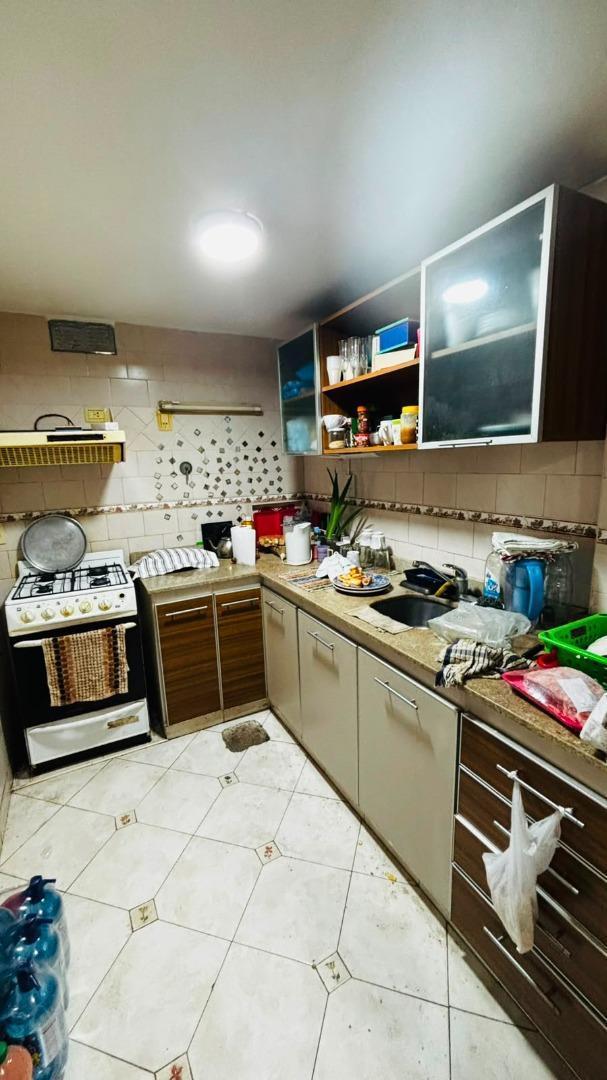 Foto de Departamento tipo casa PH, de 3 amb, c/dep. y entrepiso, imagen 2