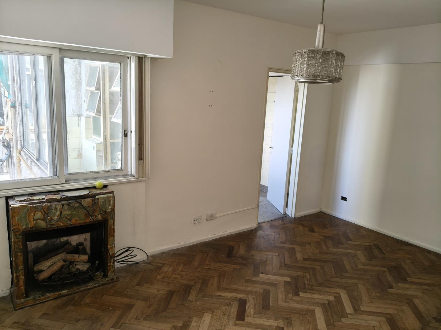 Foto de Departamento de 2 ambientes lateral, lavadero separado, imagen 1
