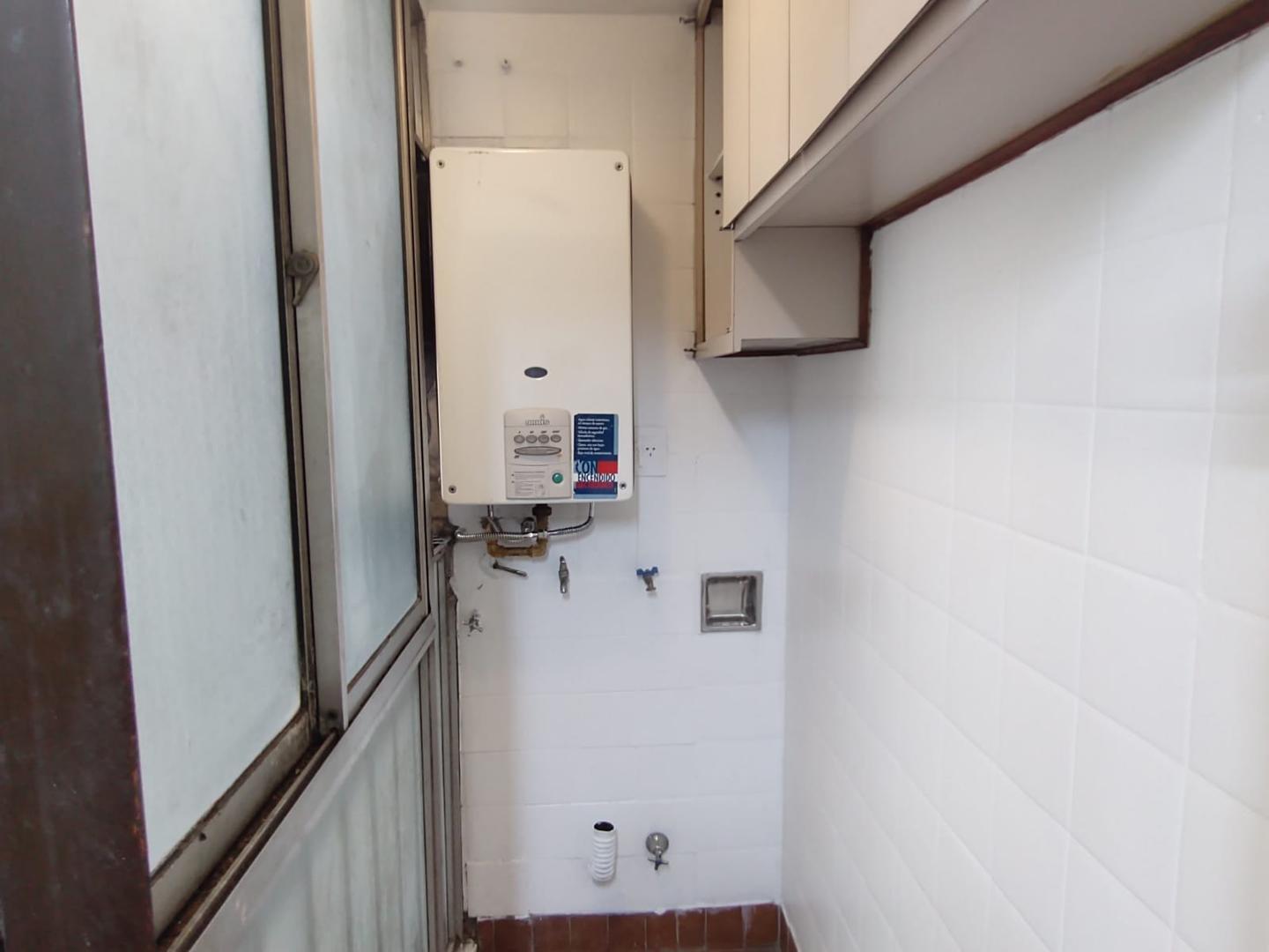 Foto de Departamento de 3 amb., c/balcon al fte.y lavadero separado, imagen 3