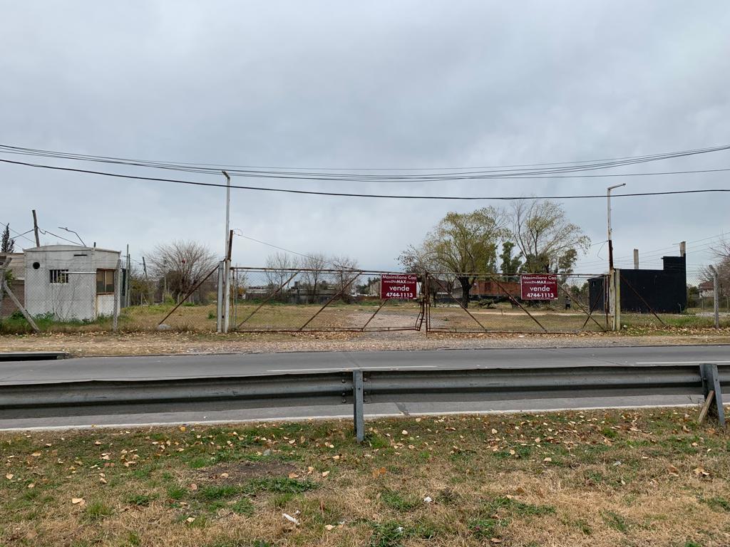 VENTA de IMPORTANTE FRACCIÓN de 4700 m2 "RETASADA" sobre AVENIDA GAONA FINANCIACION DIRECTA de 30 %