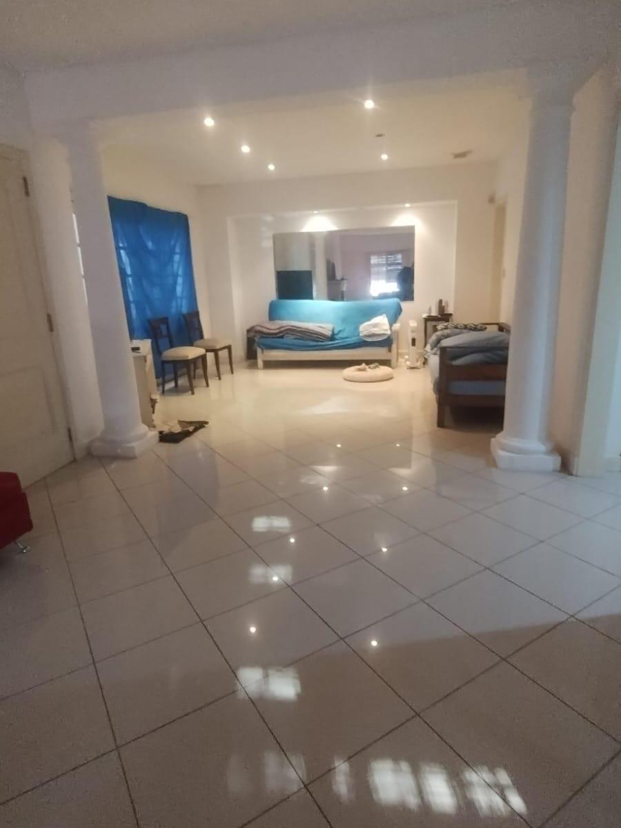 Importante Chalet en Venta en San Isidro 4