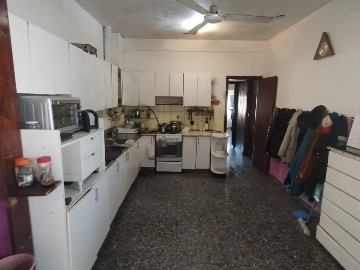 Venta en Block, 4 Viviendas, 6 Locales, 2 Cocheras. en San Fernando 2