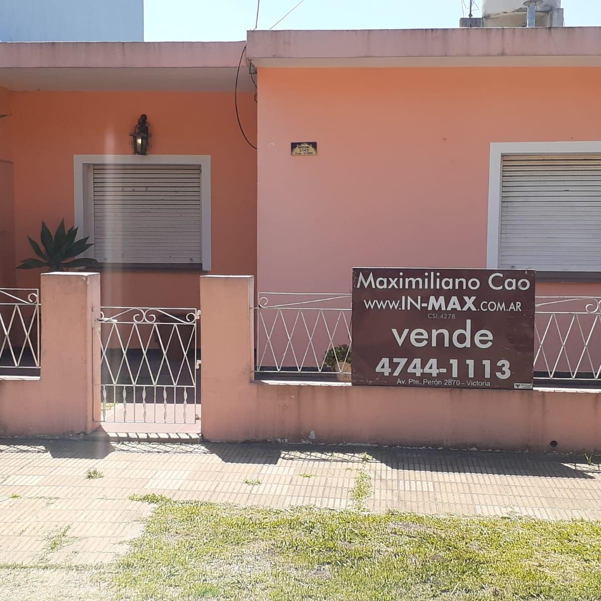 Casa de 4 amb con galpon mas departamento